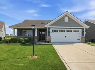 8069 Cranberry Dr, Saint John, IN 46373