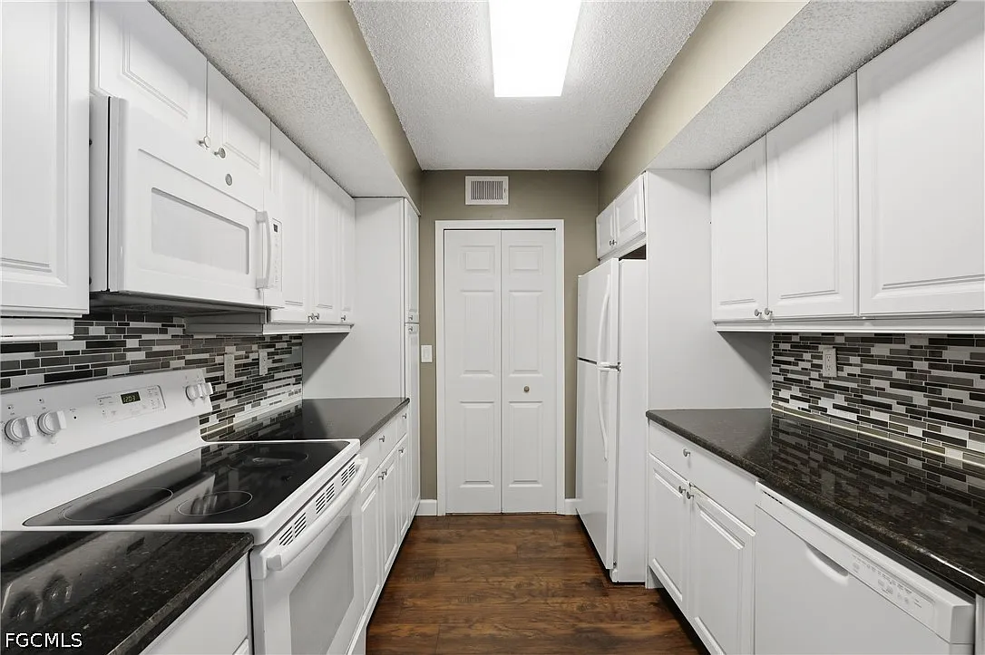 Building Photo - 13605 Eagle Ridge Dr #1725