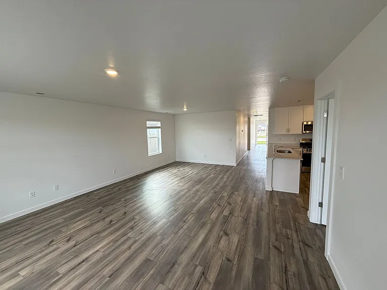8684 E Wishmore St — Photo 7