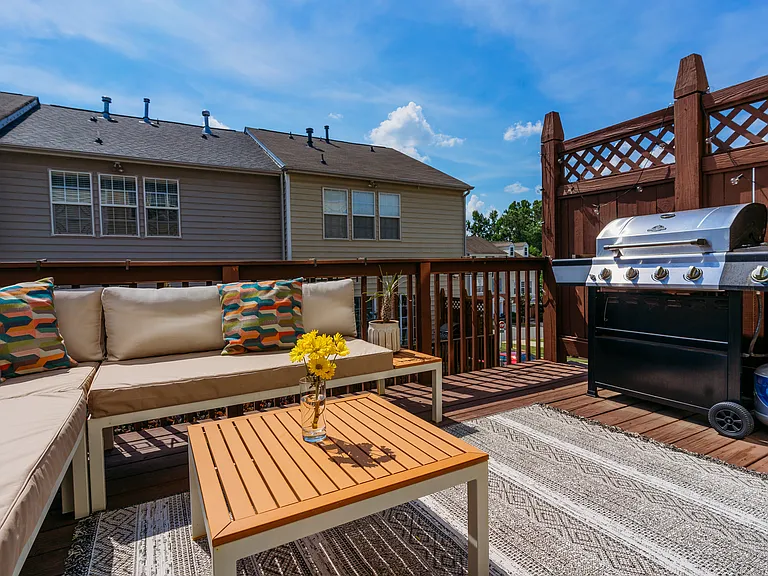 5406 Dockery Dr — Photo 26