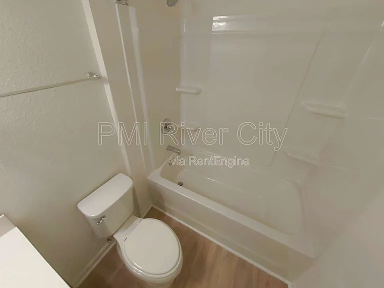 227 Boulder Ln — Photo 21