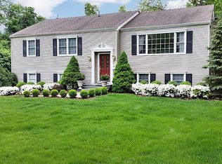 301 Kings Rd, Madison, NJ 07940