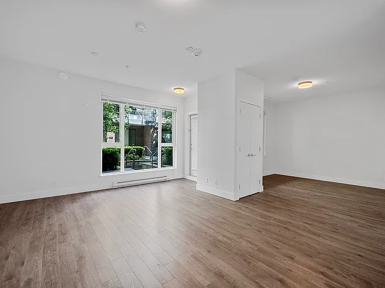 5355 Lane St #101 — Photo 14