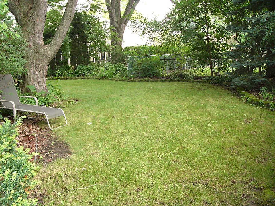 1st image of 533 S Echo Ln