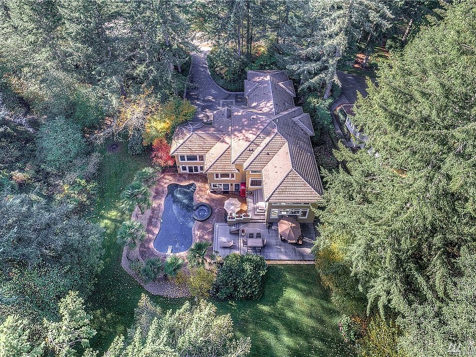 1st image of 4824 Old Stump Dr NW