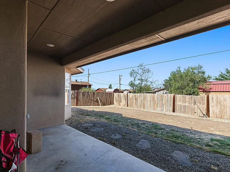 600 Coronado Dr — Photo 31
