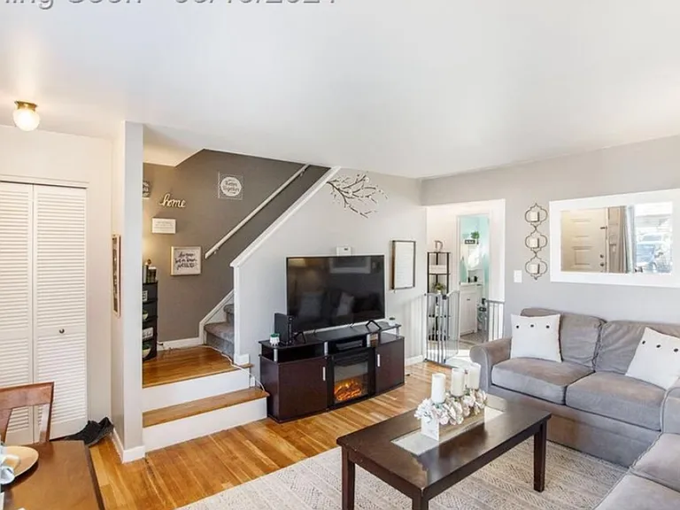 29254 Tessmer Ct — Photo 5
