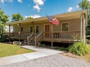 2981 Oak Hill Rd, Vassar, KS 66543