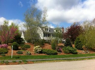 11 Farrar Rd, Upton, MA 01568