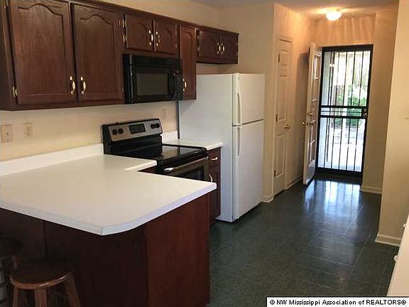 5th image of 5746 Alexandria Ln