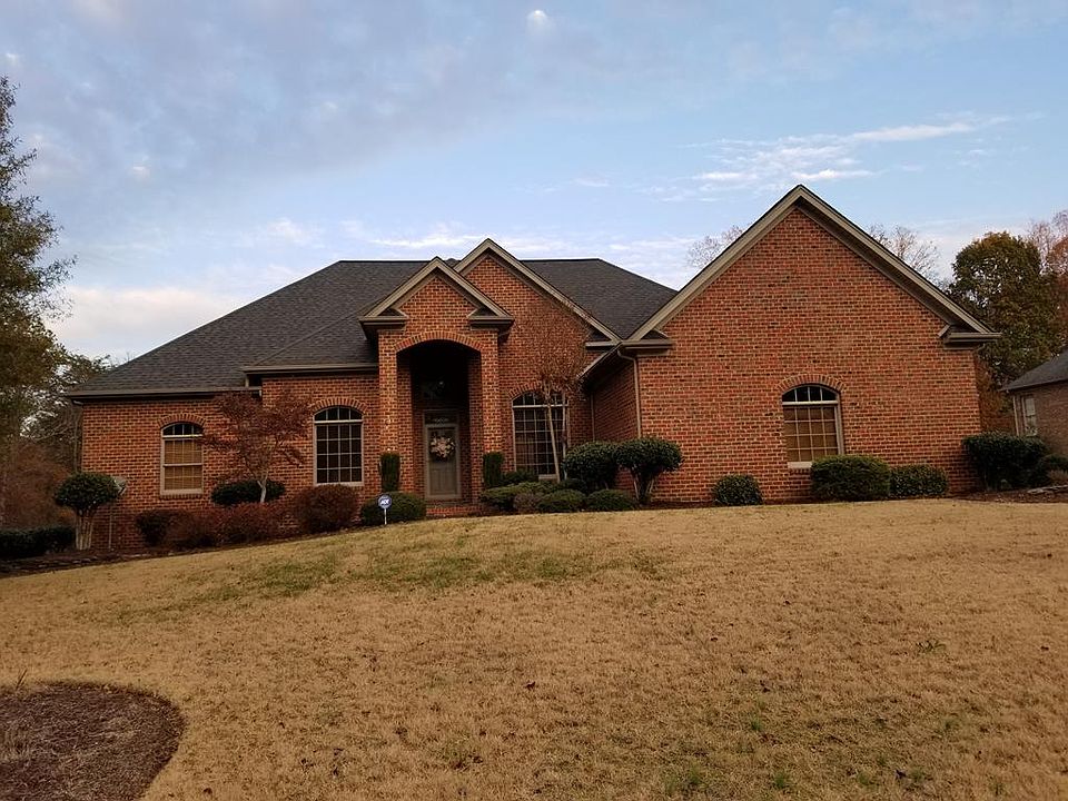 1st image of 108 Hemlock Dr