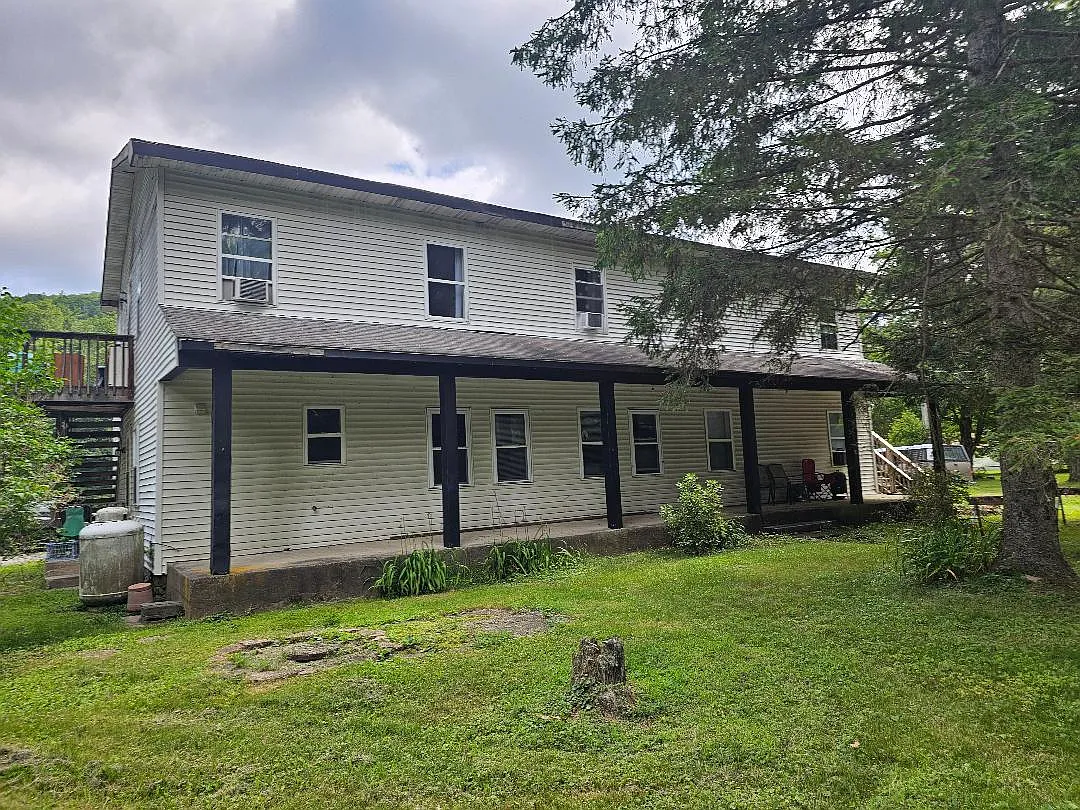 2 bed, 950 sqft, $1,500 — Photo 1