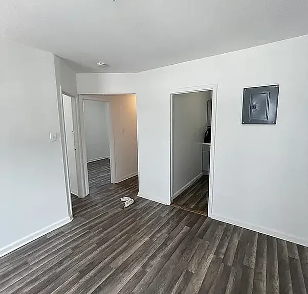 725 11th Ave #5C — Photo 4