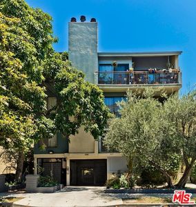 1742 S Bentley Ave APT 202, Los Angeles, CA, 90025