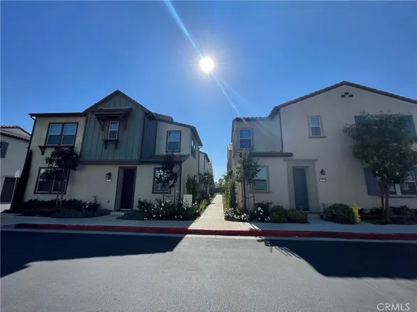 535 Embrook Way, West Covina, CA 91791