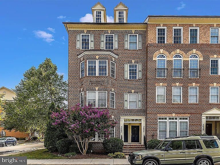1st image of 3661 Spring Hollow Ln