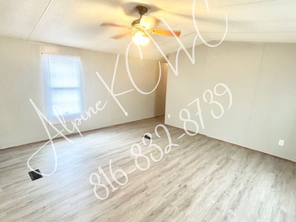 2nd image of 5601 SW Lakefront Ln S Lot 11