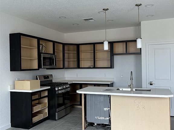 3rd image of 8409 E 34th Ln