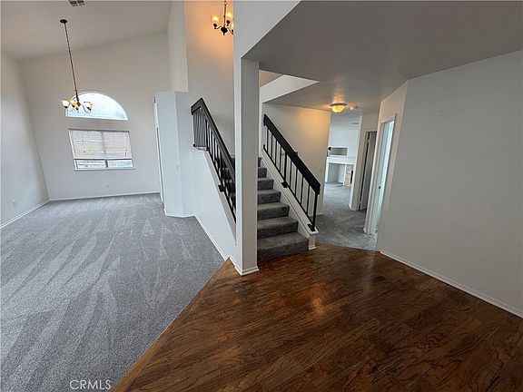 3rd image of 45230 Calico St