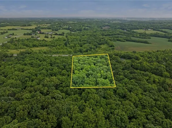 11315 Hollingsworth Rd, Kansas City, KS 66109