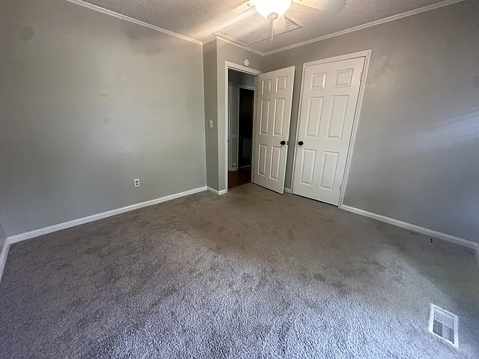 8000 Tiburon Cir — Photo 9