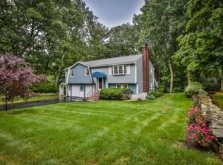 11 Gordon Rd, Derry, NH 03038