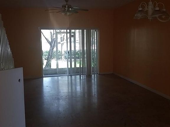4th image of 7917 Tuscany Court #7917