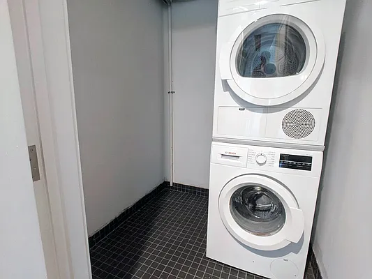 Rented by EXR | media 6