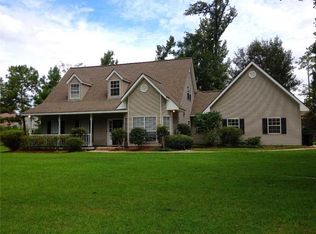 307 Penns Chapel Ln, Mandeville, LA 70471
