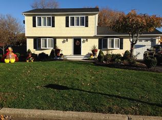 1 Quail Run, Mount Sinai, NY 11766