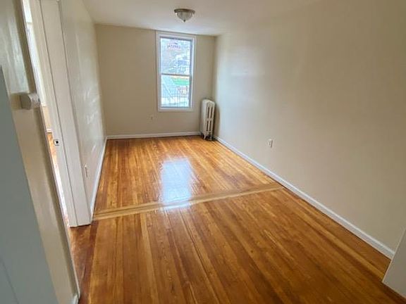 5th image of 103 McLean Ave APT 4D