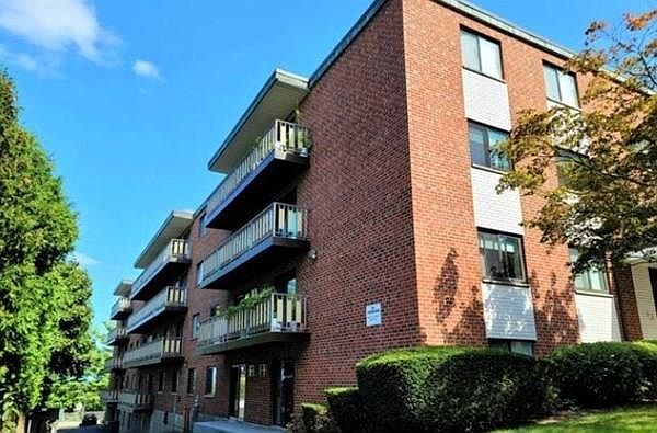 1st image of 100 Grand View Ave APT 6C