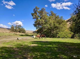 13761 Asotin Creek Rd, Asotin, WA 99402