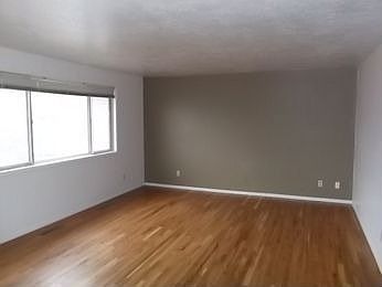 5th image of 1919 Santa Clara Dr