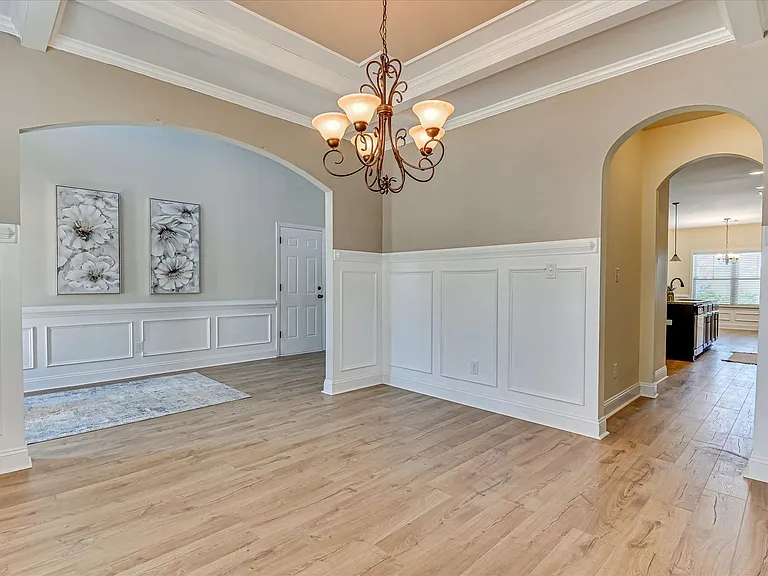 406 Saterlee Ct — Photo 23