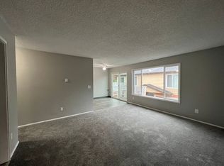 Eastwood, Portland, OR 97233