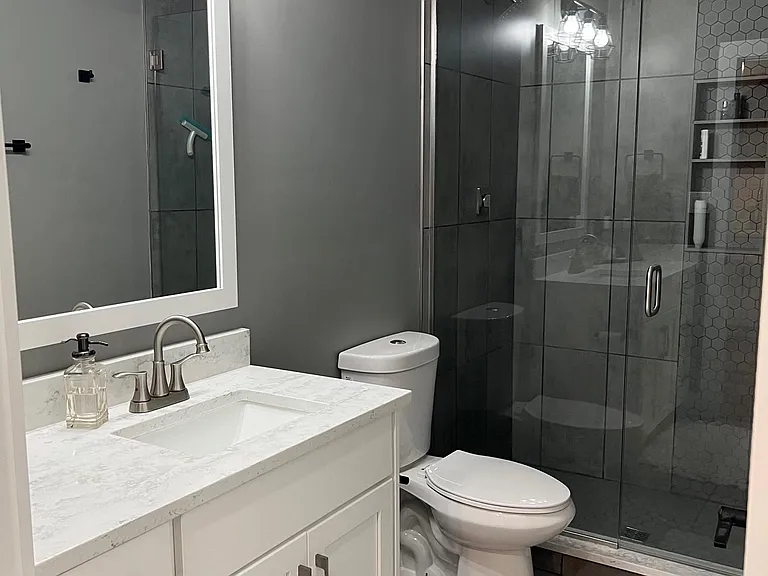 1618 Carrollton Ave — Photo 20
