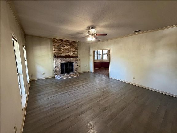 4th image of 3412 Peyton Ct