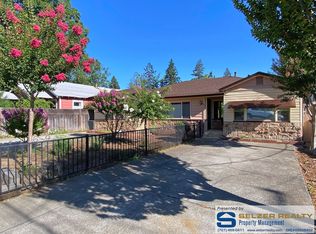 846 Dora Ave, Ukiah, CA 95482