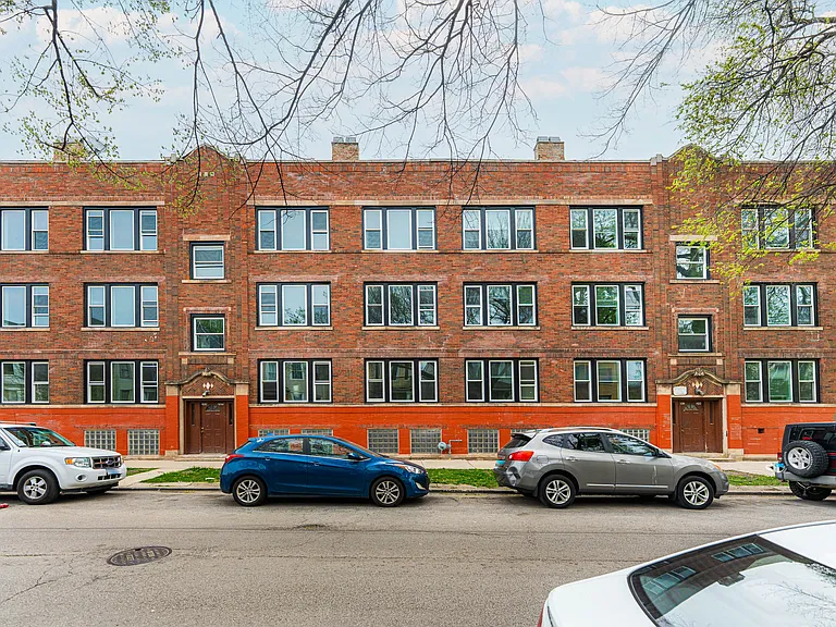 2101 N Hamlin Ave #3F — Photo 15