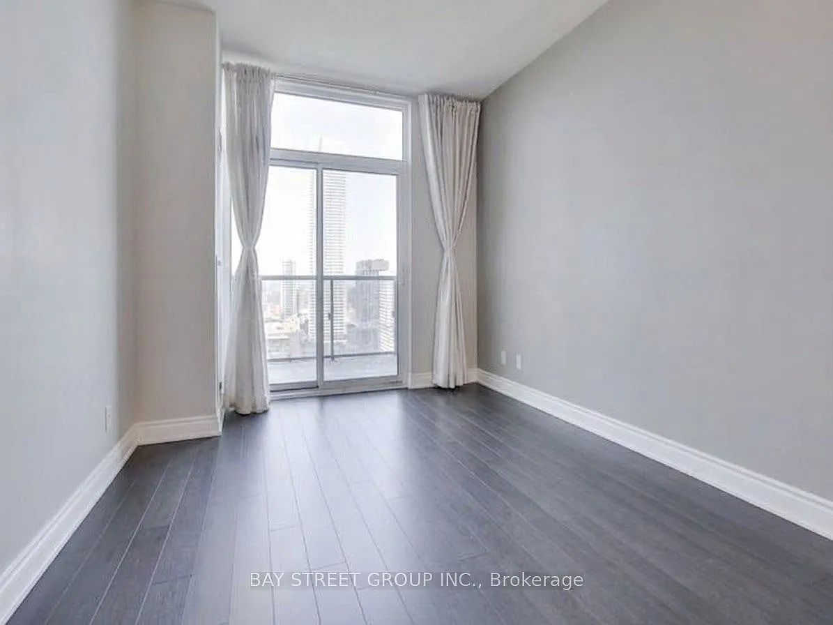 2 bed, $2,650 — Photo 4