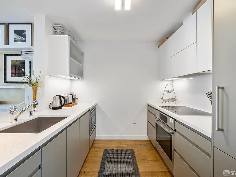 580 Hayes St #407-L — Photo 2
