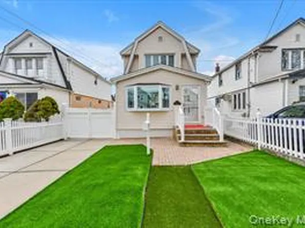 89-78 219th St, Queens Village, NY 11427