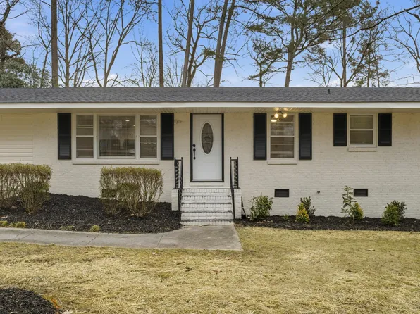 208 Lynnwood Estates Dr, Knightdale, NC 27545