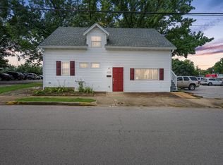 803 Madison St #803A, Saint Charles, MO 63301