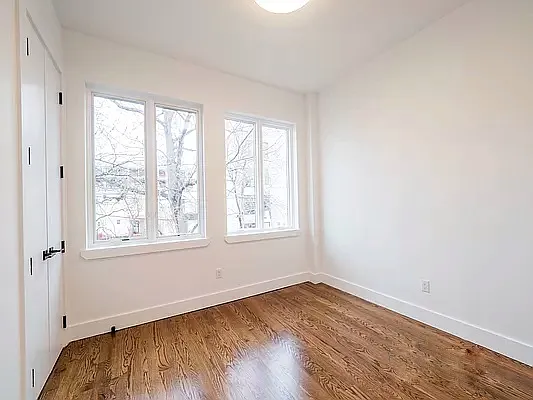 Rented by Rentall Group Inc | media 7