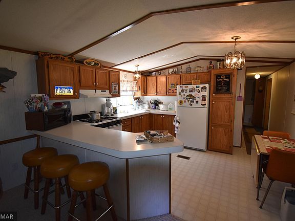 3rd image of 9334 Yellow Birch Dr NW