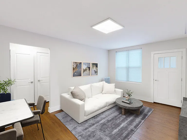 Lindcrest Apartments — Photo 3