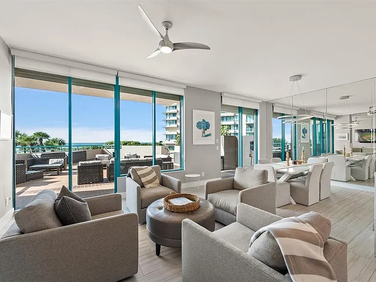 1560 Gulf Blvd #304 — Photo 4