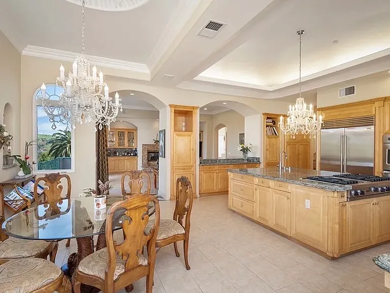 30702 Hilltop Way — Photo 16